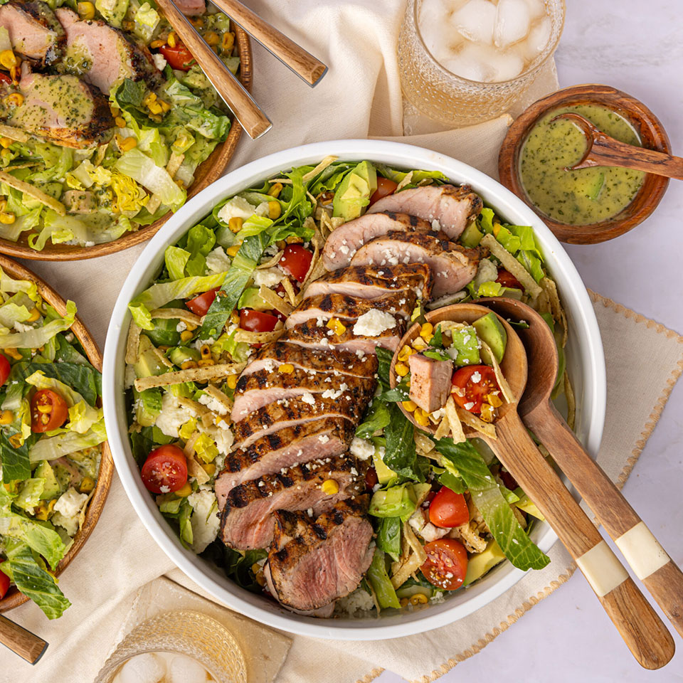 Peach-Jalapeño Grilled Pork Tenderloin Salad